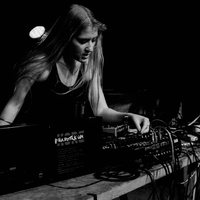 Les Instants Chavirés, Монтрёй