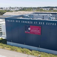 Palais des Congrès et des Expos, Сен-Бриё