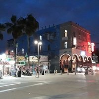 Townhouse, Лос-Анджелес, Калифорния