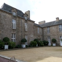 Cour D'honneur Du Chateau Comtal, Каркасон