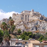 Роччелла-Йоника