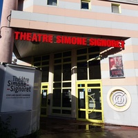 Theater Simone Signoret, Конфлан-Сент-Онорин