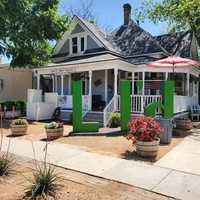 Oak St. Drafthouse and Cocktail Parlor, Дентон, Техас