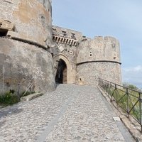 Castello, Милаццо