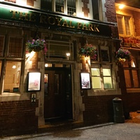 Royal Park Cellars, Лидс