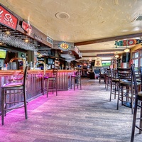 Rose & Crown, Банф