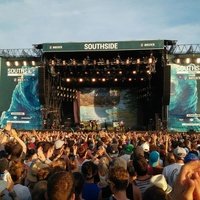 Take-Off Gewerbepark, Нойхаузен-об-Эк