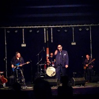 Espace René Descartes, Шательро