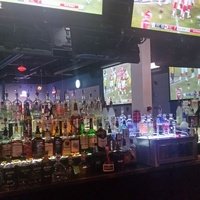 Average Joe's Sports Bar, Летбридж