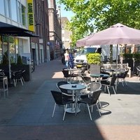 Het Muziekcafe, Хелмонд