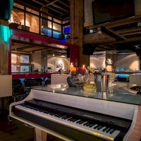 L'Atmo piano bar, Лион