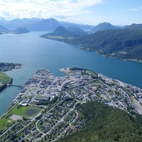 Åndalsnes City Center, Ондалснес