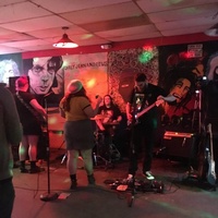 Uncle Lou's Entertainment Hall, Орландо, Флорида