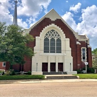 Woodland Hills Baptist Church, Лонгвью, Техас