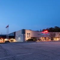 Harry Lumley Bayshore Community Centre, Оуэн-Саунд
