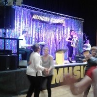 Yzeurespace, Изёр