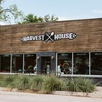 Harvest House, Дентон, Техас