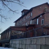 The Mill Restaurant and Inn, Тилсонберг