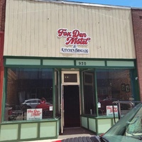 Fox Den Motel, Дабек, Айова