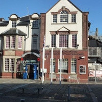 Pontardawe Arts Centre, Понтардо