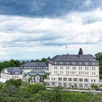 Steigenberger Grand Hotel Petersberg, Бонн