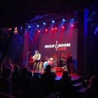 Hughs Room Live, Торонто