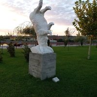 Parcul Insulita, Тыргу-Жиу