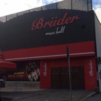 Brüder Music Hall, Ипатинга