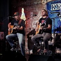 Waylons & Rays, Браунвуд, Техас