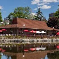 The Boathouse, Китченер