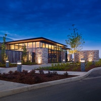 Redstone Winery, Линкольн