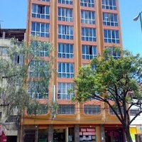 Hotel de 32 Habitaciones en la Avenida Heroinas, Кочабамба