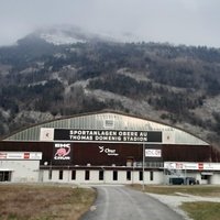 Hallenstadion, Кур