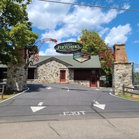 Lord Fletchers Old Lake Lodge, Миннеаполис, Миннесота