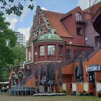 Burgerhaus Bergischer Lowe, Бергиш-Гладбах