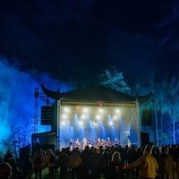 Menuo Juodaragis Festival Ground, Дусятос