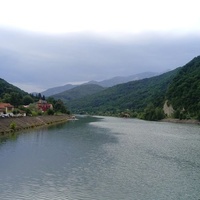 Кэлимэнешть