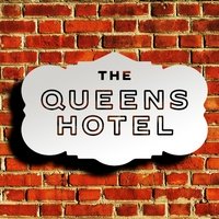 The Queens Hotel, Барри