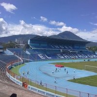Estadio Nacional Jorge «El Mágico» González, Сан-Сальвадор