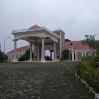 Hotel The Radiant, Чиребон