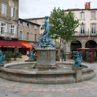Place de la République de Limoux, Лиму