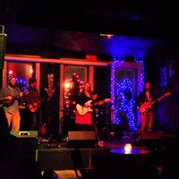 Jazzhaus, Лоренс, Канзас