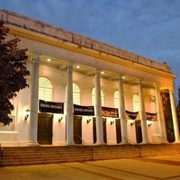 The Klein Memorial Auditorium, Бриджпорт, Коннектикут