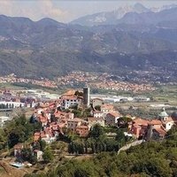 Веццано-Лигуре