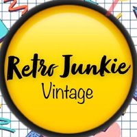 Retro Junkie, Уолнат-Крик, Калифорния