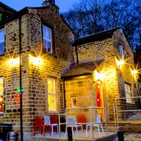 Puzzle Hall Inn, Сауэрби Бридж