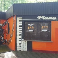 Piano Livemusiclocation, Зёммерда