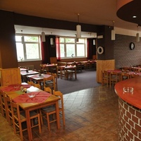 Kulturní dům, Голишов