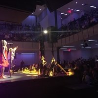 Aura, Портленд, Мэн