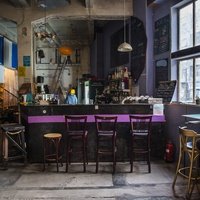 Gólya Presszó, Будапешт